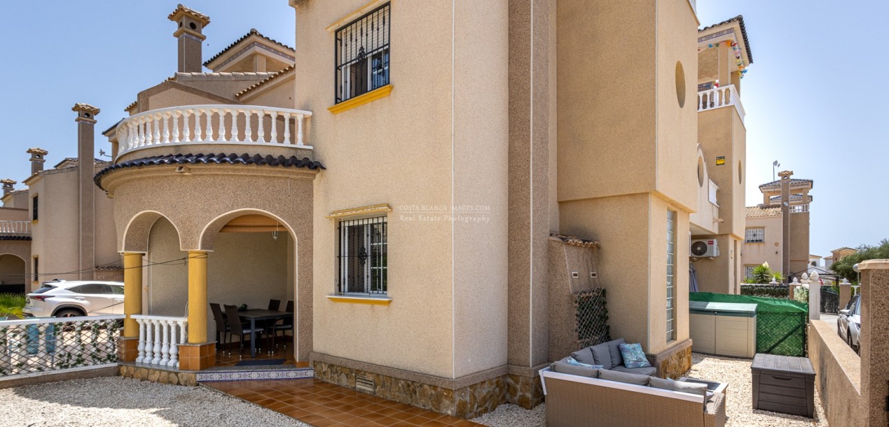 Venta - Semi - Detached Villa -
Guardamar del Segura - Urb el raso