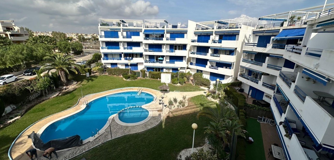 Venta - Apartamento / piso -
Orihuela Costa - Punta Prima