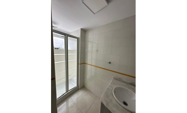 Venta - Apartamento / piso -
Orihuela Costa - Punta Prima