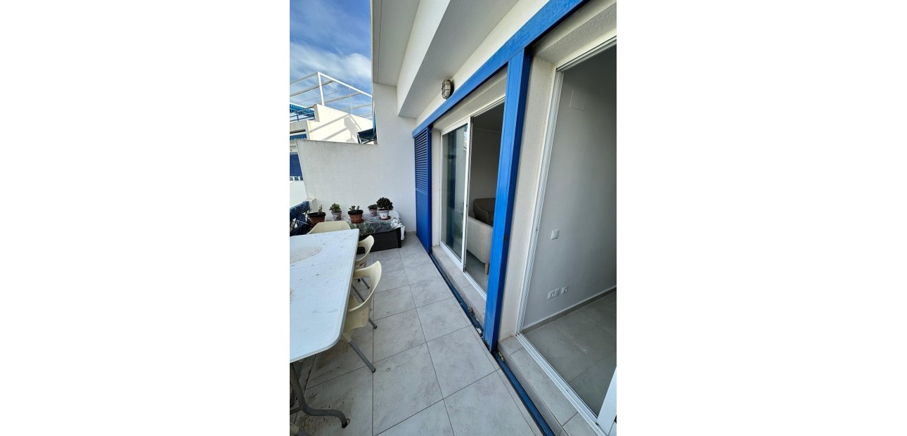 Venta - Apartamento / piso -
Orihuela Costa - Punta Prima