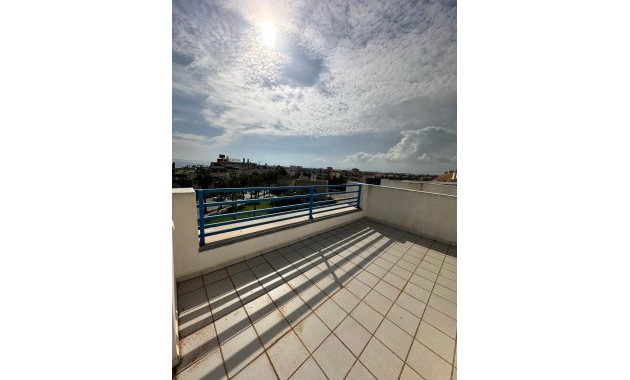 Venta - Apartamento / piso -
Orihuela Costa - Punta Prima