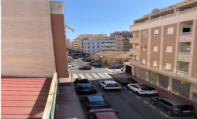 Sale - Apartment / flat -
Torrevieja - torrevieja