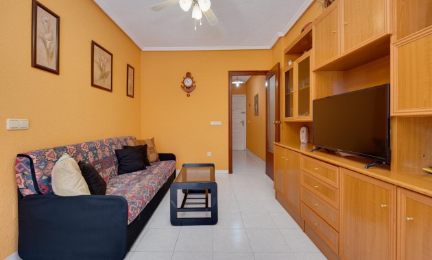 Venta - Apartamento / piso -
Torrevieja - Centro