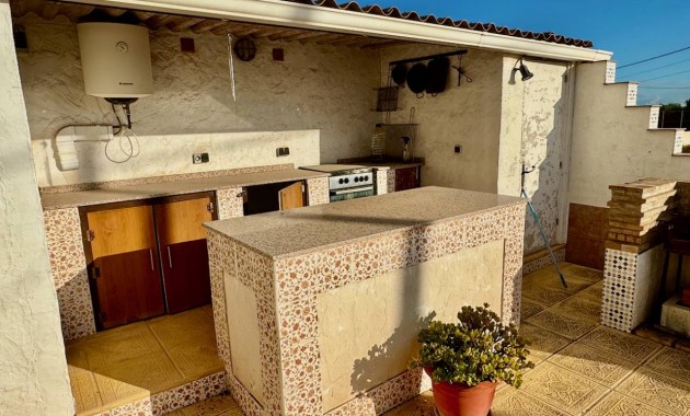 Venta - Finca / Country Property -
La Murada