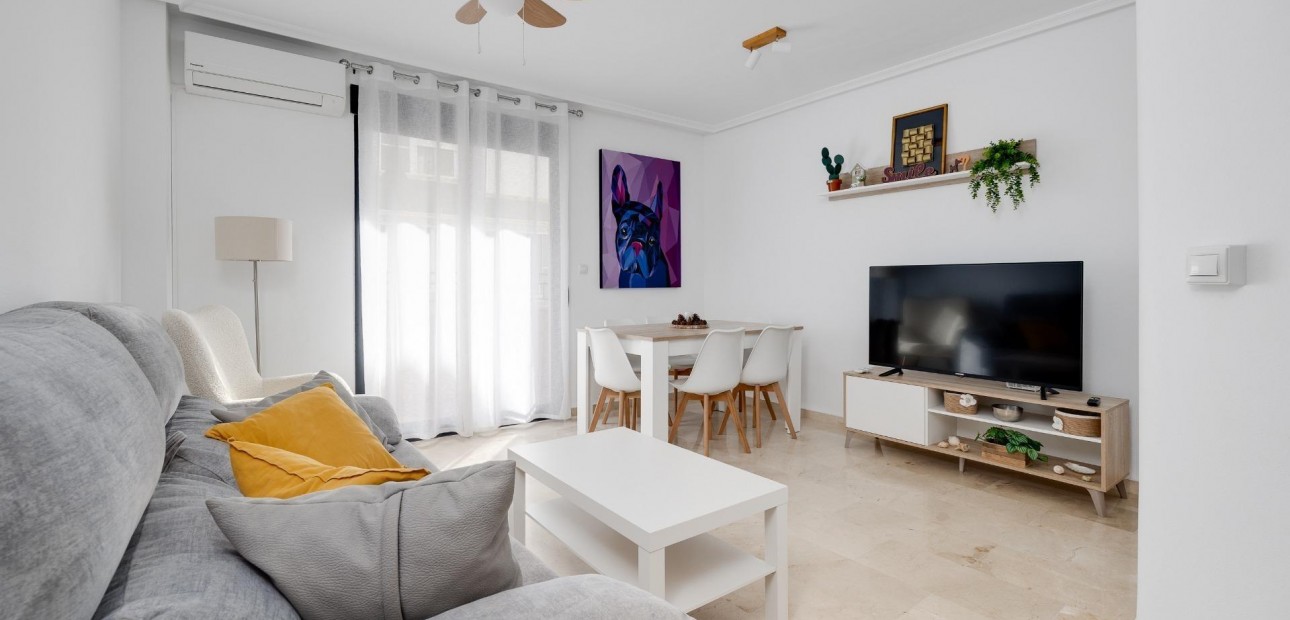 Venta - Apartamento / piso -
Torrevieja - torrevieja