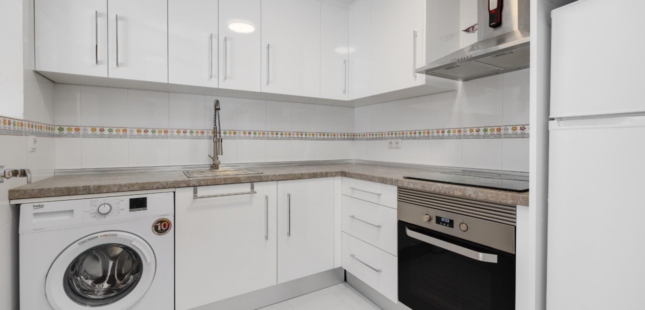 Venta - Apartamento / piso -
Torrevieja - torrevieja