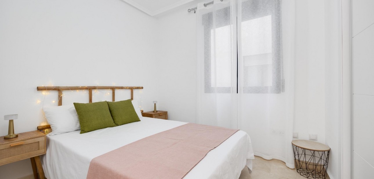 Venta - Apartamento / piso -
Torrevieja - torrevieja