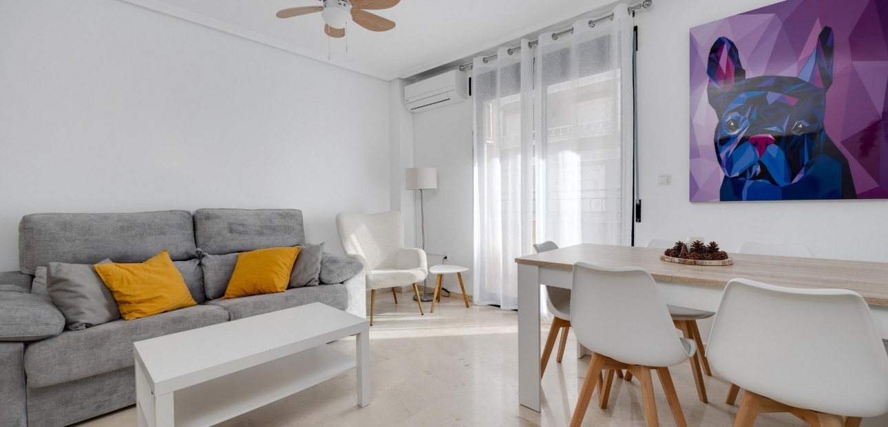 Venta - Apartamento / piso -
Torrevieja - torrevieja