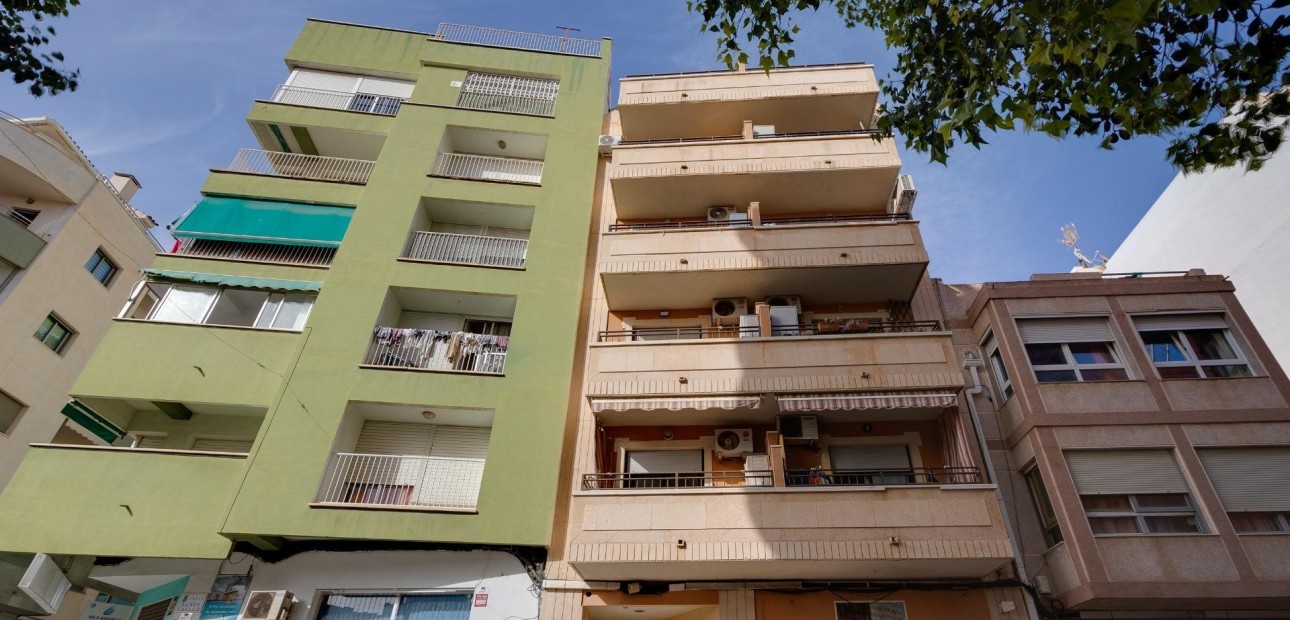 Venta - Apartamento / piso -
Torrevieja - torrevieja