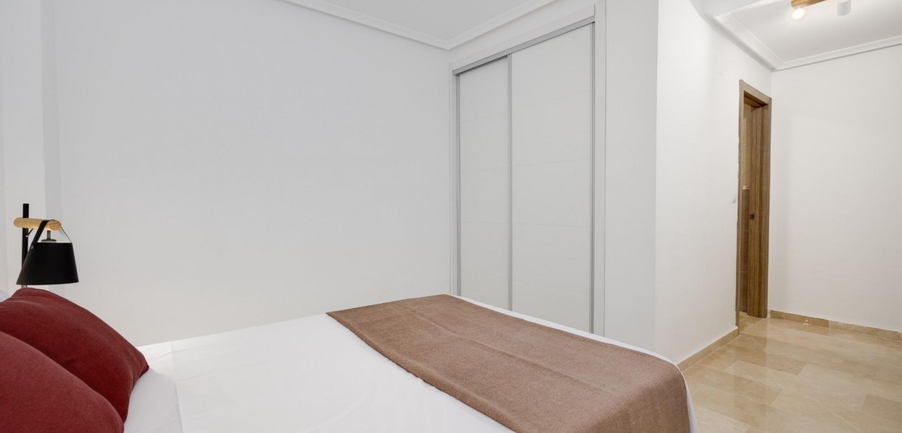 Venta - Apartamento / piso -
Torrevieja - torrevieja