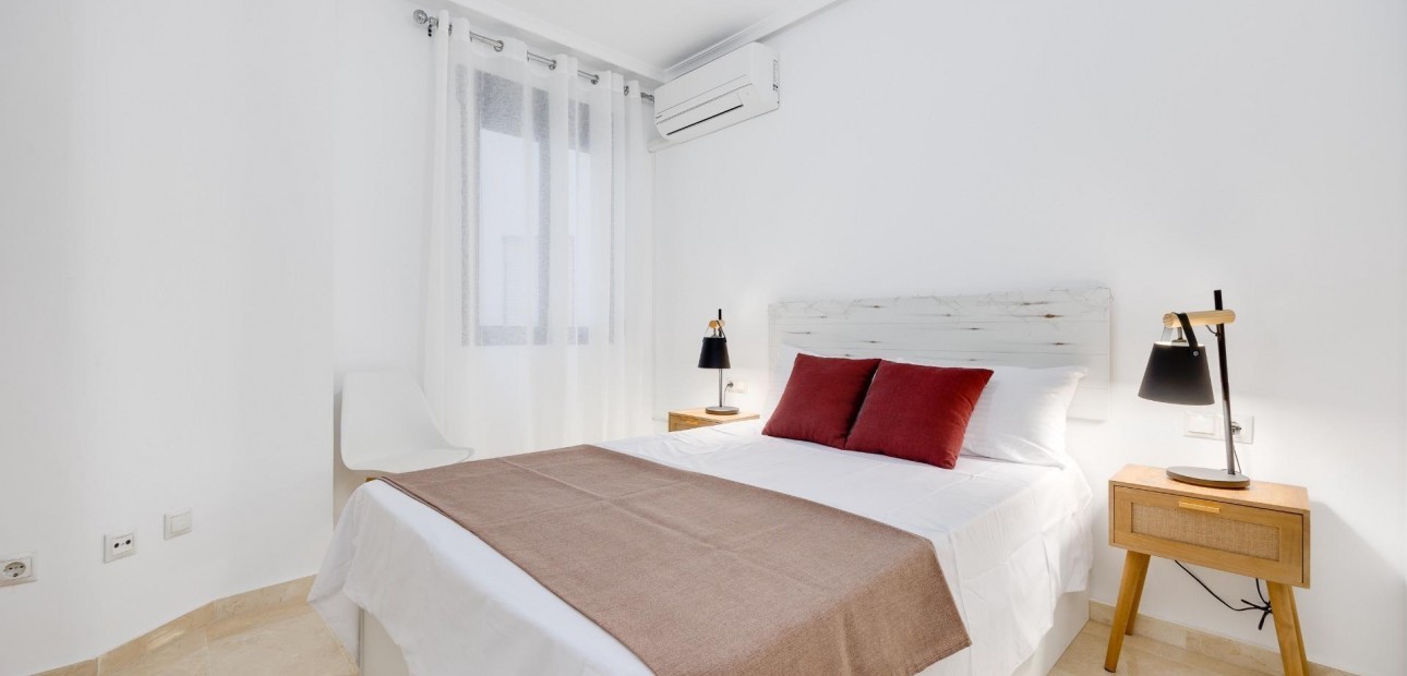 Venta - Apartamento / piso -
Torrevieja - torrevieja