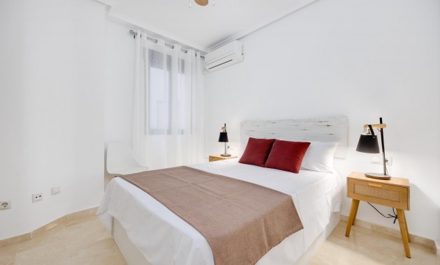 Venta - Apartamento / piso -
Torrevieja - torrevieja