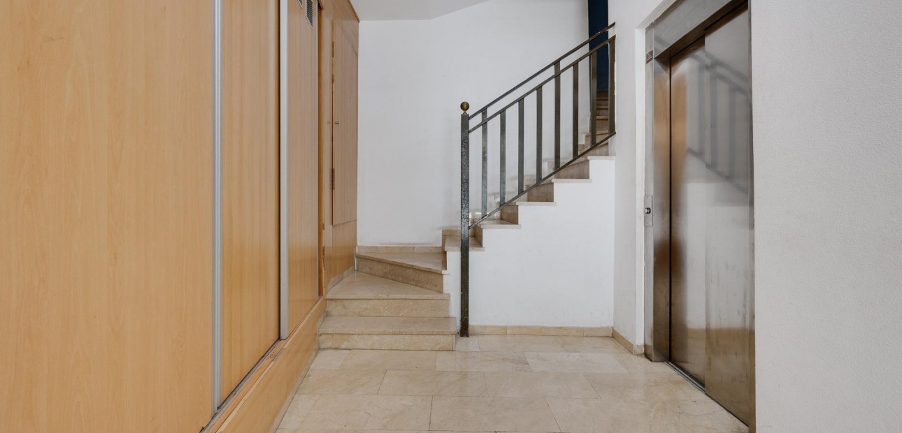 Venta - Apartamento / piso -
Torrevieja - torrevieja