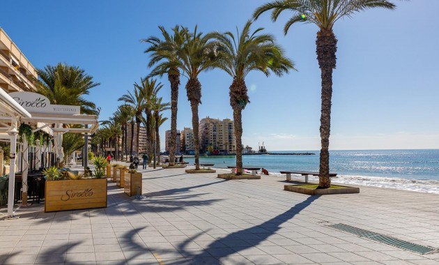 Venta - Apartamento / piso -
Torrevieja - torrevieja