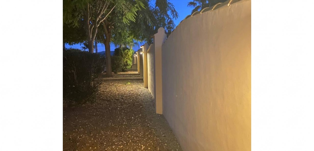 Venta - Finca / Country Property -
Rafal