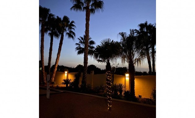 Venta - Finca / Country Property -
Rafal