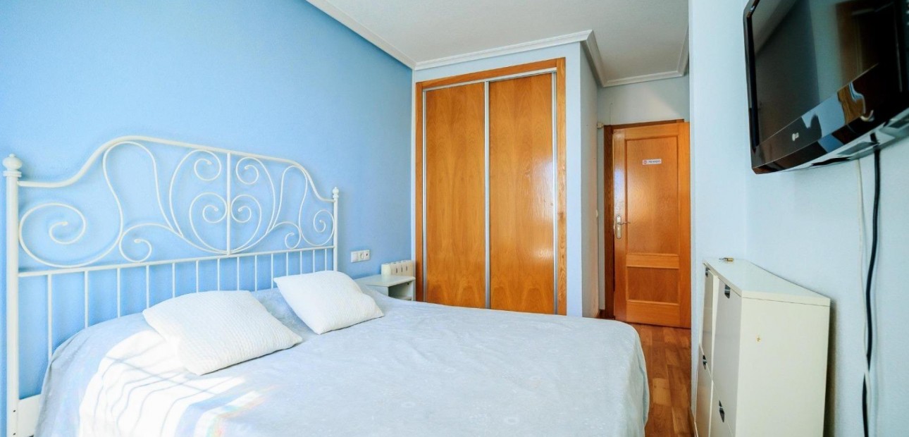 Herverkoop - Appartement / flat -
Torrevieja - torrevieja
