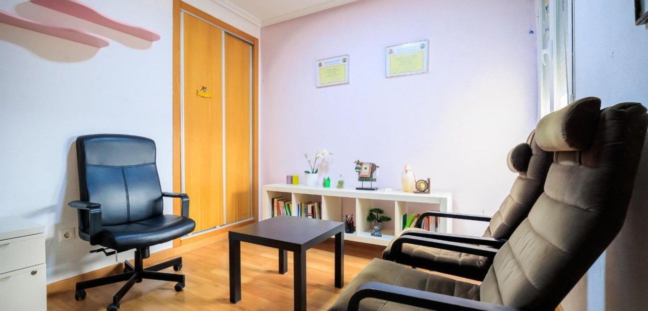 Herverkoop - Appartement / flat -
Torrevieja - torrevieja
