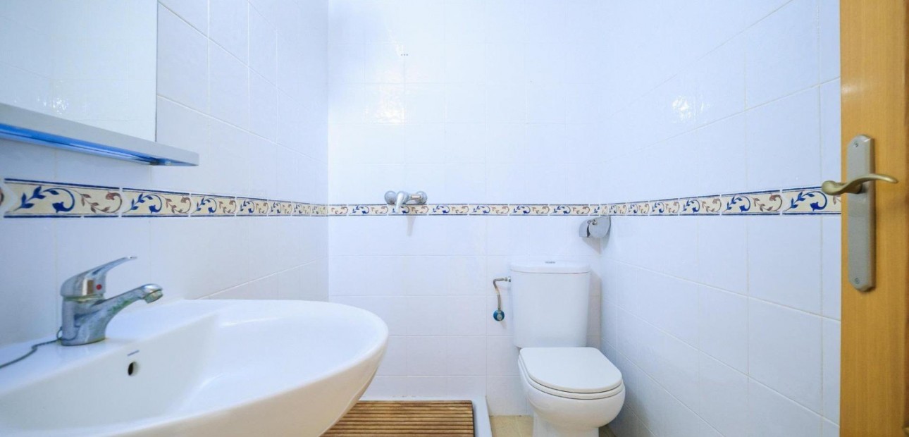 Herverkoop - Appartement / flat -
Torrevieja - torrevieja