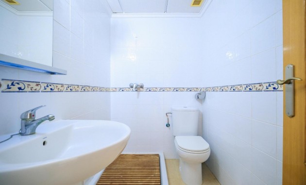 Herverkoop - Appartement / flat -
Torrevieja - torrevieja