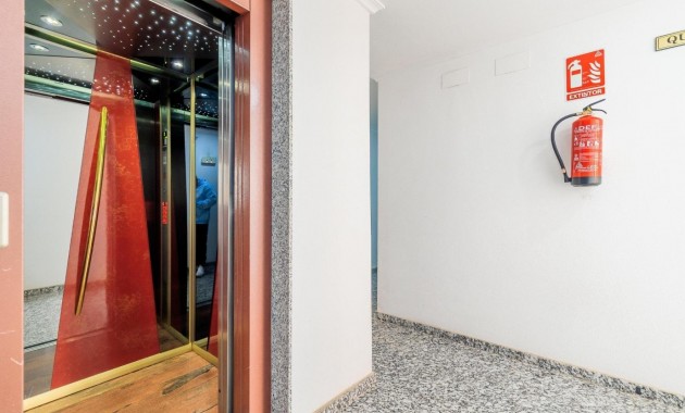 Herverkoop - Appartement / flat -
Torrevieja - torrevieja