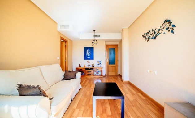 Herverkoop - Appartement / flat -
Torrevieja - torrevieja