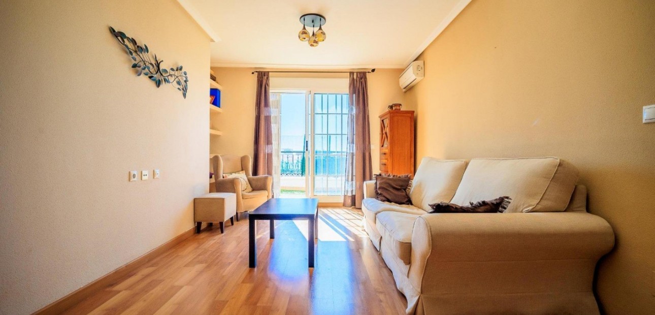 Herverkoop - Appartement / flat -
Torrevieja - torrevieja
