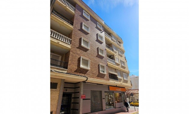 Herverkoop - Appartement / flat -
Torrevieja - torrevieja