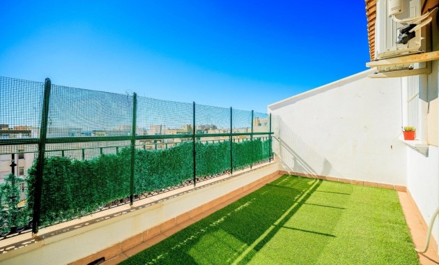 Herverkoop - Appartement / flat -
Torrevieja - torrevieja