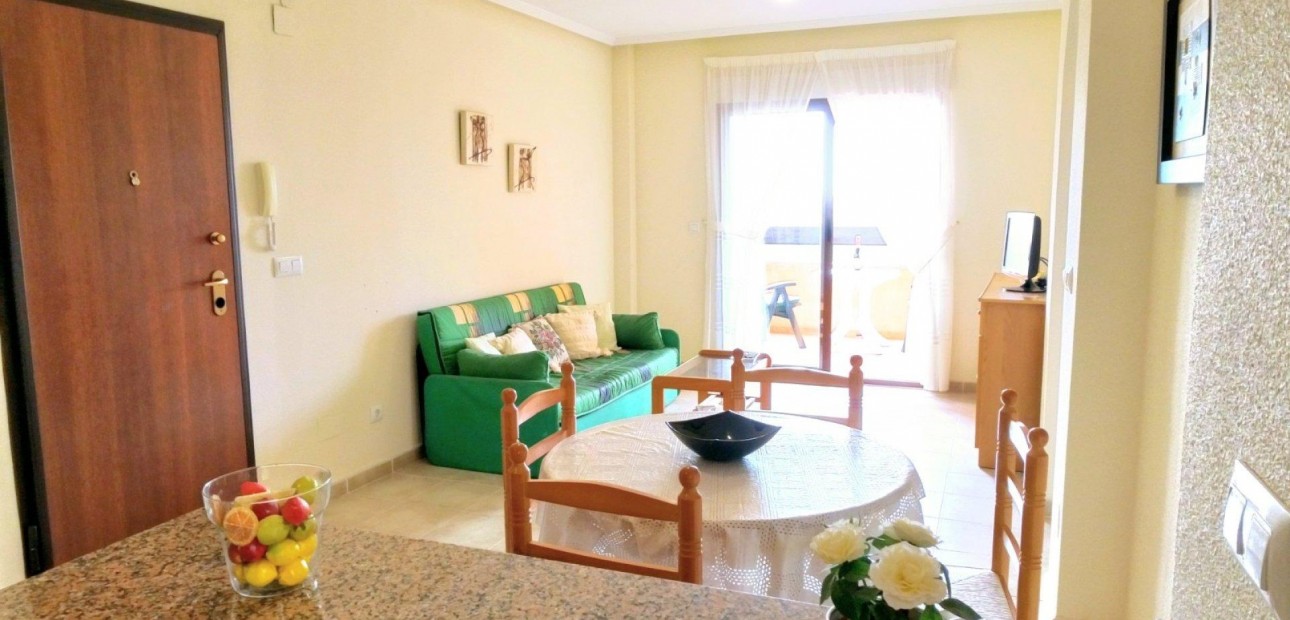 Venta - Apartamento / piso -
Torrevieja - Torrejón