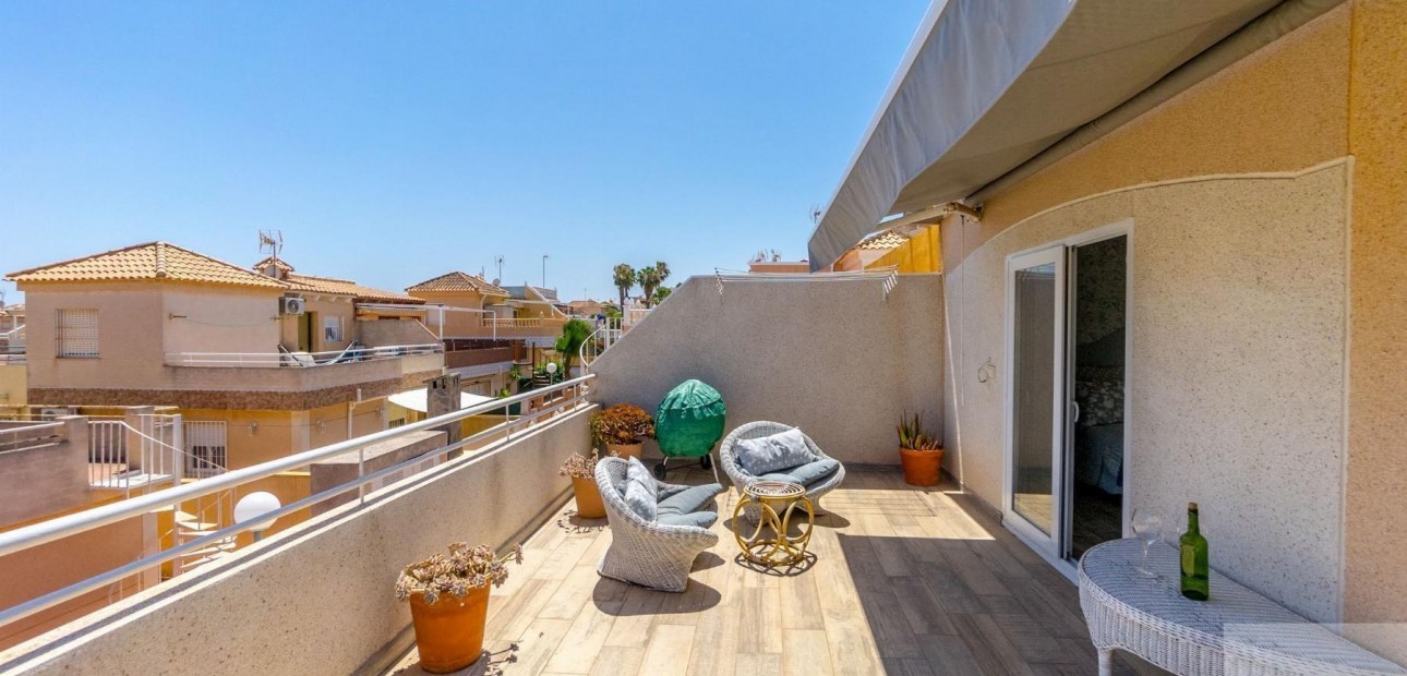 Venta - Bungalow -
Torrevieja - Los altos