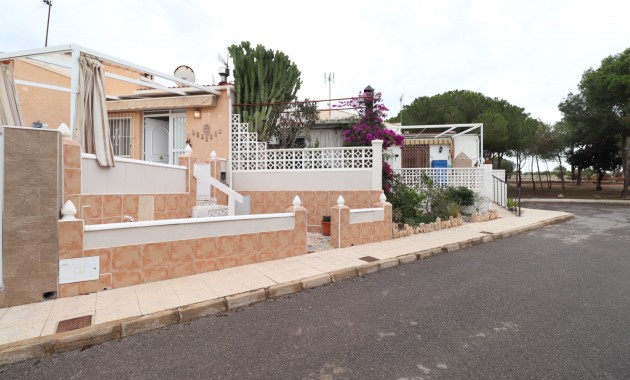 Venta - Bungalow -
Guardamar del Segura - El Moncayo