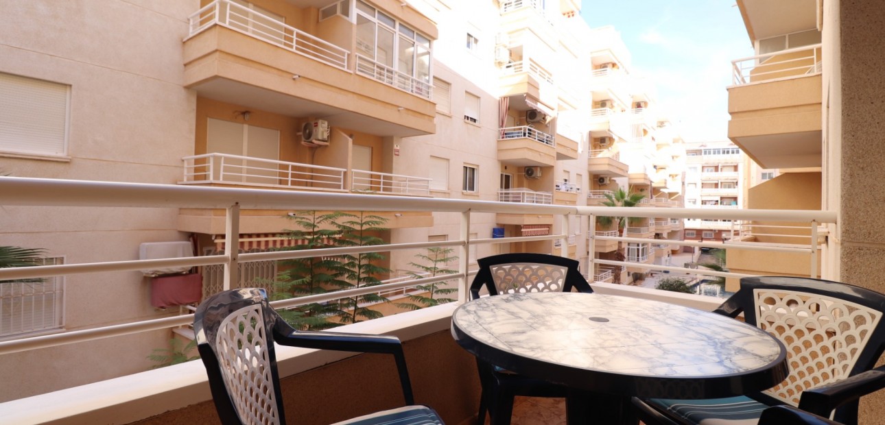 Venta - Apartamento / piso -
Torrevieja - Torrevieja - Centre