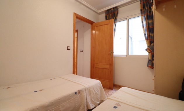 Venta - Apartamento / piso -
Torrevieja - Torrevieja - Centre