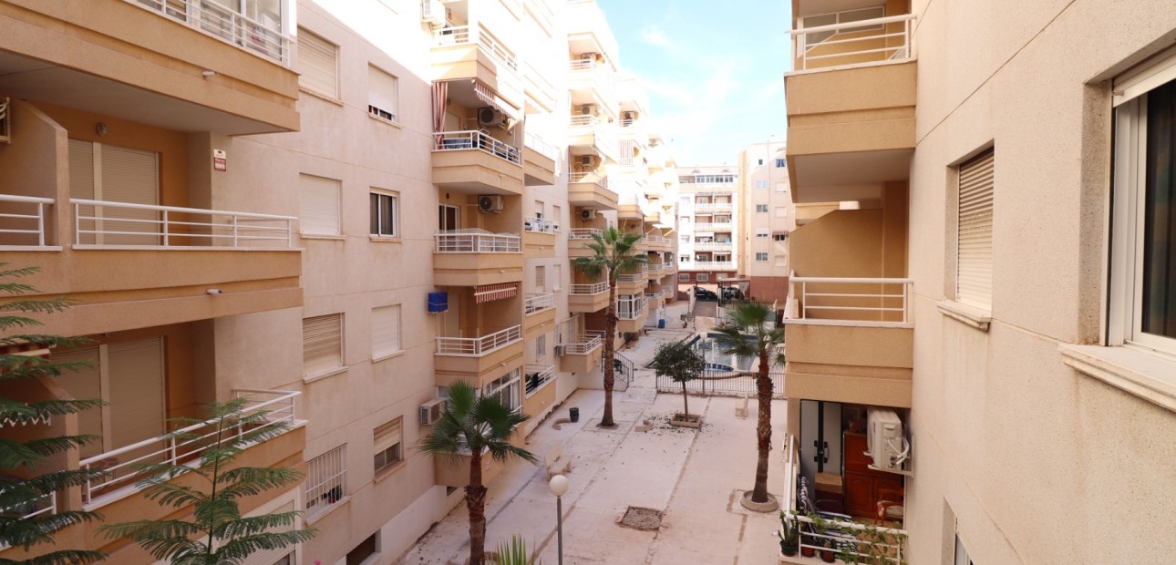 Venta - Apartamento / piso -
Torrevieja - Torrevieja - Centre