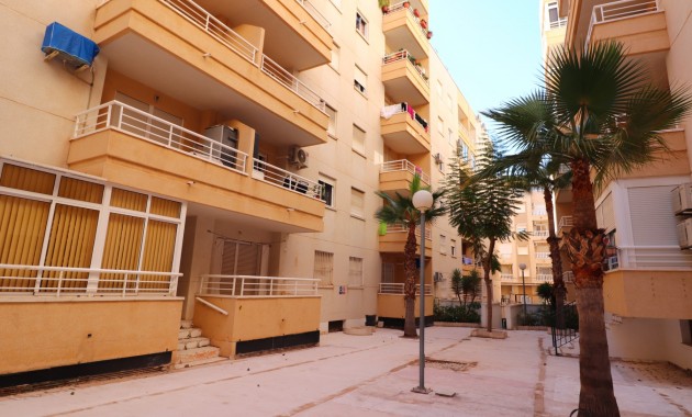 Venta - Apartamento / piso -
Torrevieja - Torrevieja - Centre