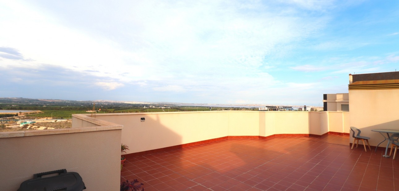 Venta - Apartamento / piso -
San Miguel de Salinas - San Miguel - Town