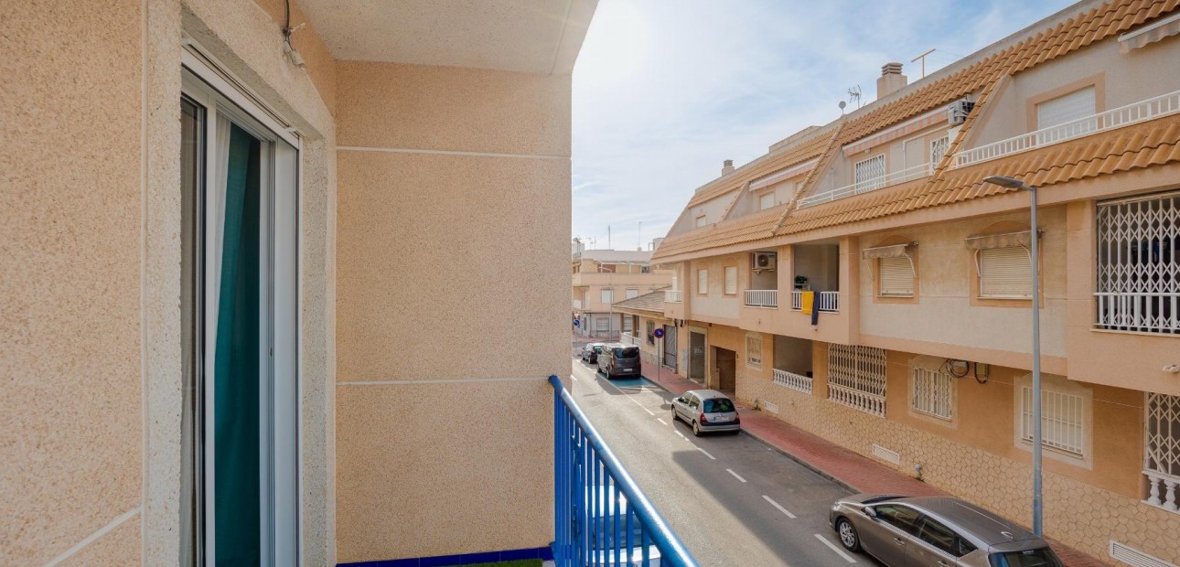 Venta - Apartamento / piso -
Torrevieja - Acequion