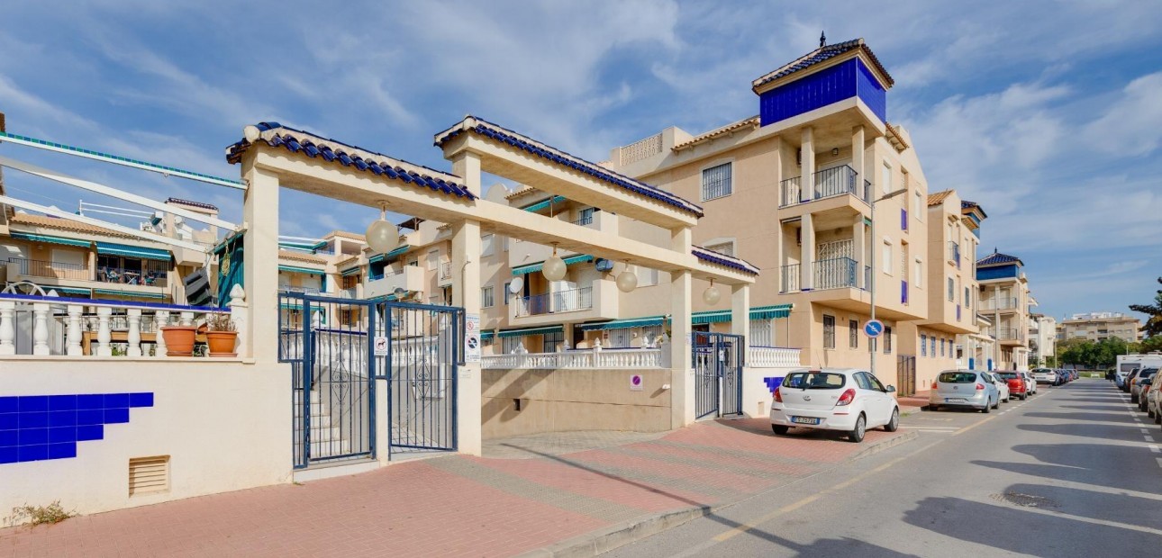 Venta - Apartamento / piso -
Torrevieja - Acequion