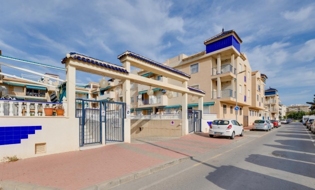 Venta - Apartamento / piso -
Torrevieja - Acequion