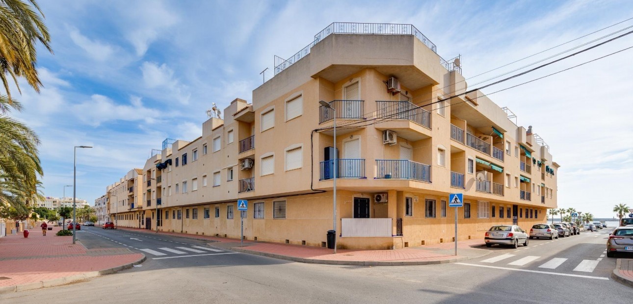 Venta - Apartamento / piso -
Torrevieja - Acequion