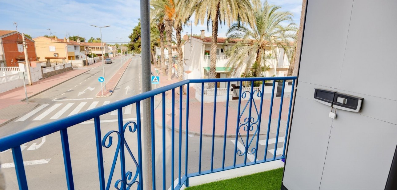 Venta - Apartamento / piso -
Torrevieja - Acequion