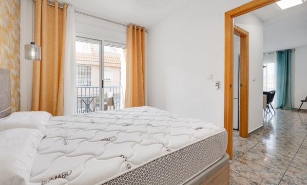 Venta - Apartamento / piso -
Torrevieja - Acequion