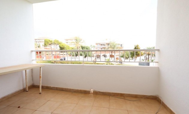 Venta - Apartamento / piso -
Torrevieja - Punta prima