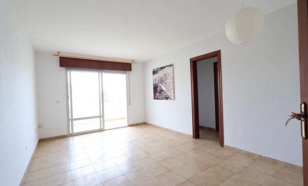 Venta - Apartamento / piso -
Torrevieja - Punta prima