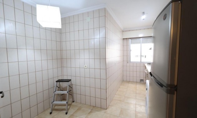 Venta - Apartamento / piso -
Torrevieja - Punta prima