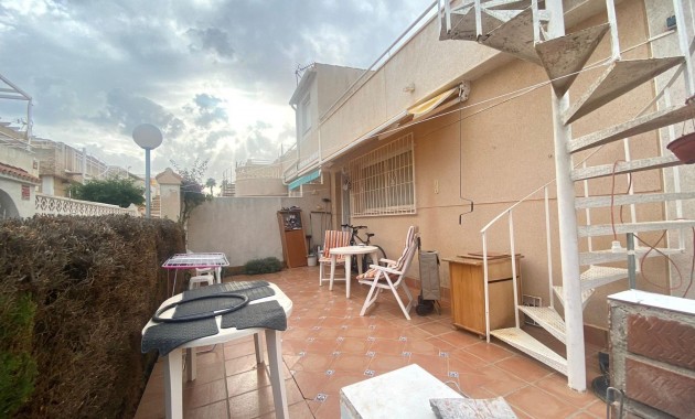 Venta - Bungalow -
Torrevieja - Los altos