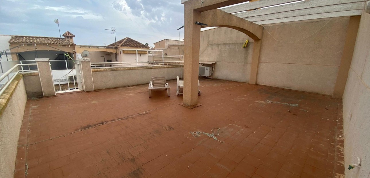 Venta - Bungalow -
Torrevieja - Los altos