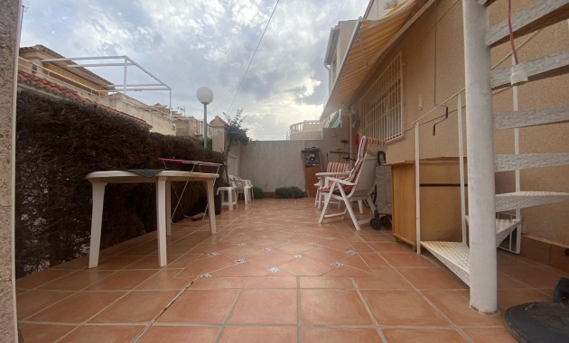 Venta - Bungalow -
Torrevieja - Los altos