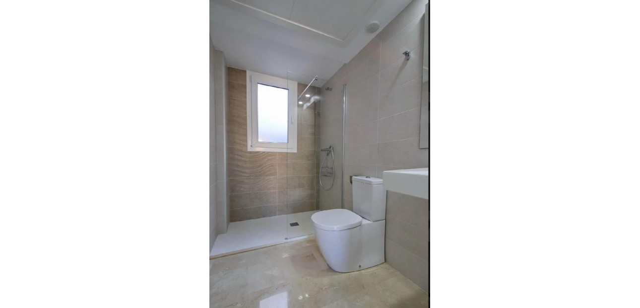 Venta - Apartamento / piso -
Torrevieja - Punta prima